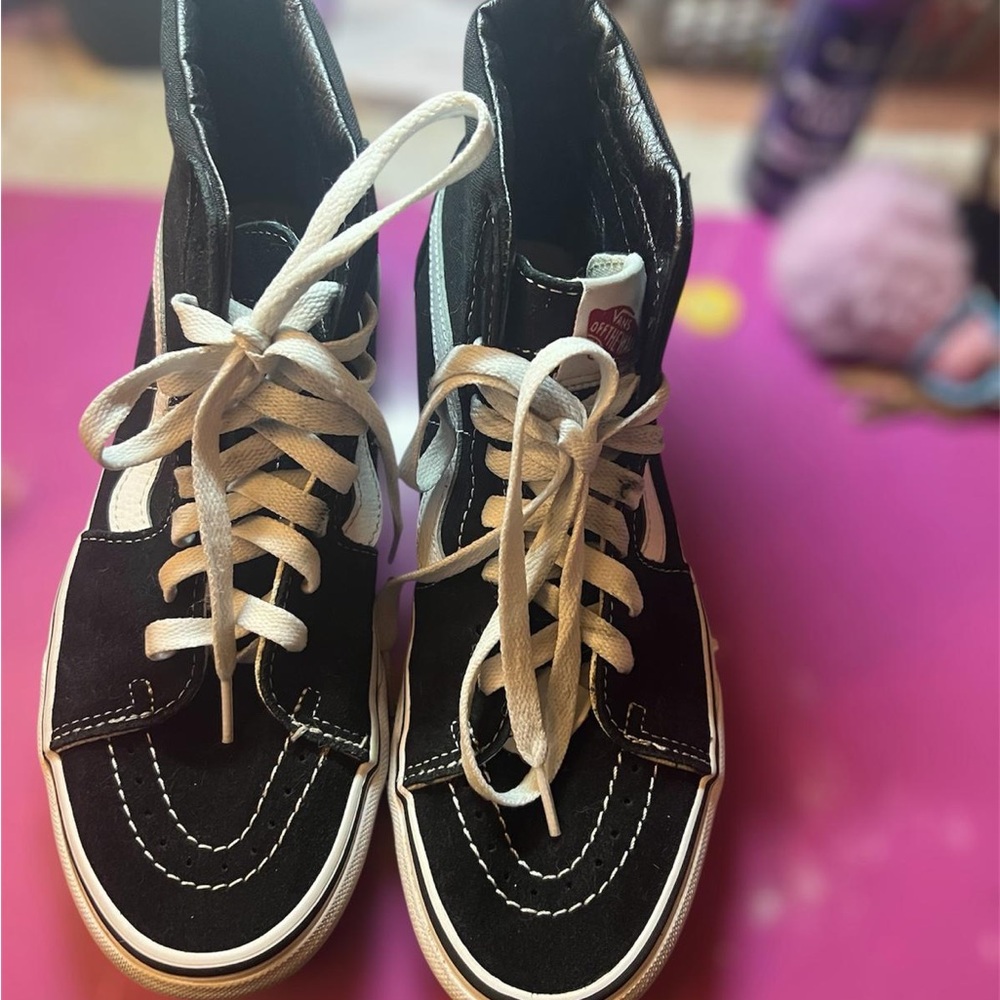 Vans Women's Black and White High-Top Sneakers